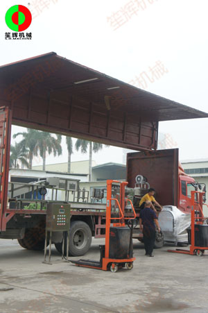 雞蛋清洗,風(fēng)干,光檢,打蛋生產(chǎn)線裝車(chē)交付！